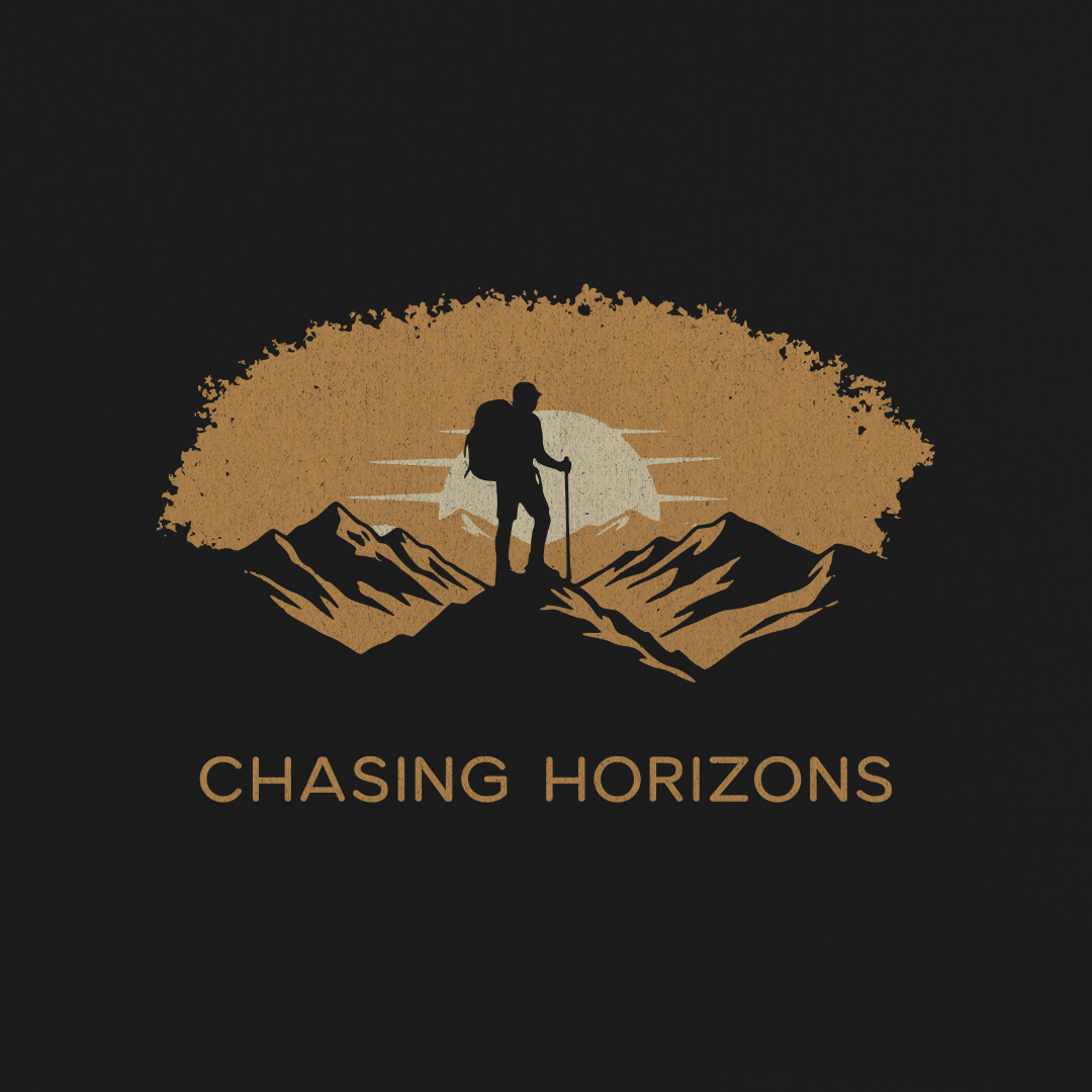 Chasing Horizons Tee